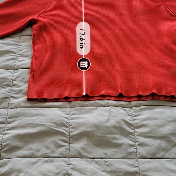 Calvin Klein Sweater - Picture 5 of 8